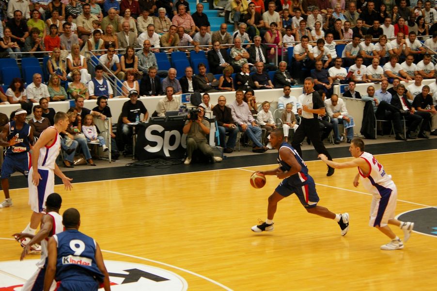 Basket Tournoi de Paris France Russie: Diaw - France Russie 19 08 2007 - 116